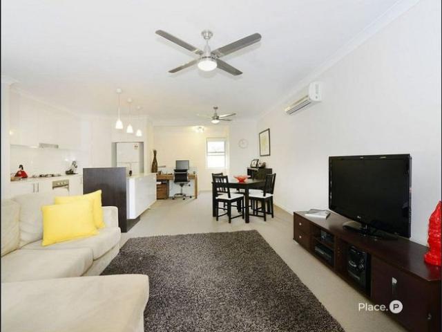 Apartment for rent in Toombul, Queensland