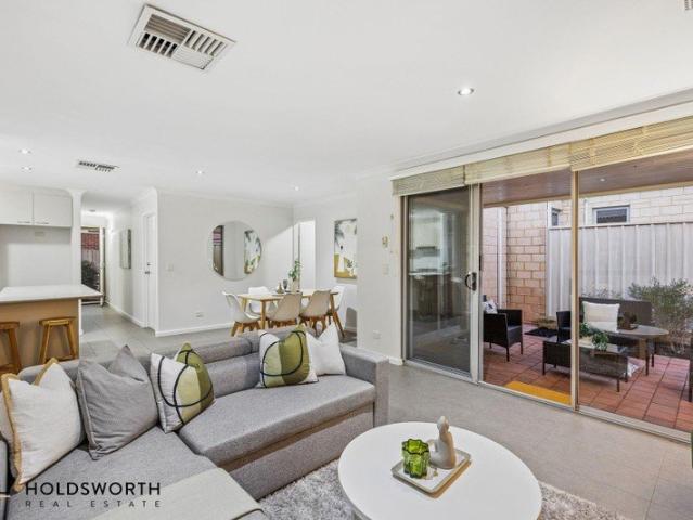 Villa for sale in Stirling, Western Australia