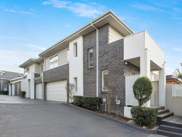 Townhouse for sale in Sydney, New South Wales