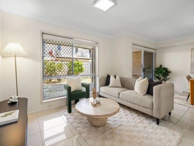 Townhouse for rent in Toombul, Queensland
