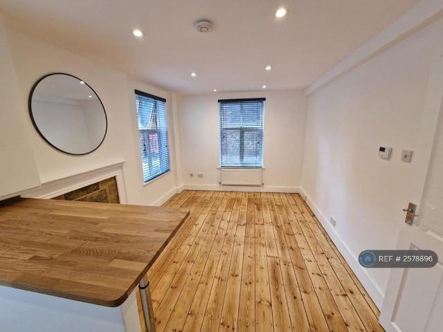 House for rent in Brixton, Greater London