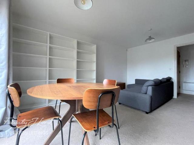 Apartment for rent in Brixton, Greater London