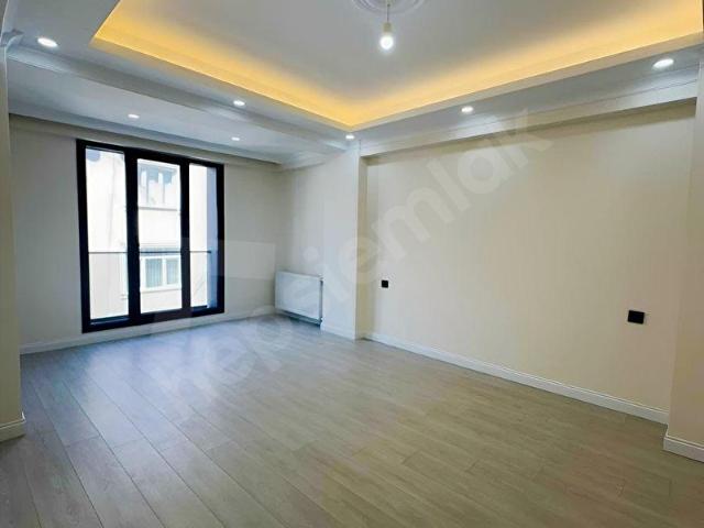 İstanbul içerisinde satılık mülk