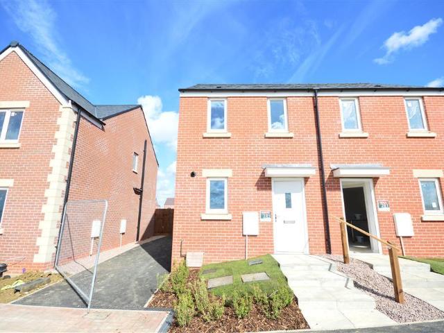 House for rent in Weldon Park, Weldon