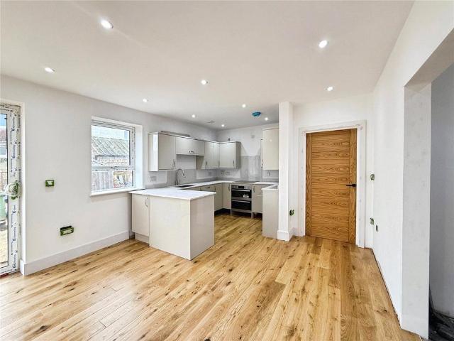 House for rent in Oad Street, Kent