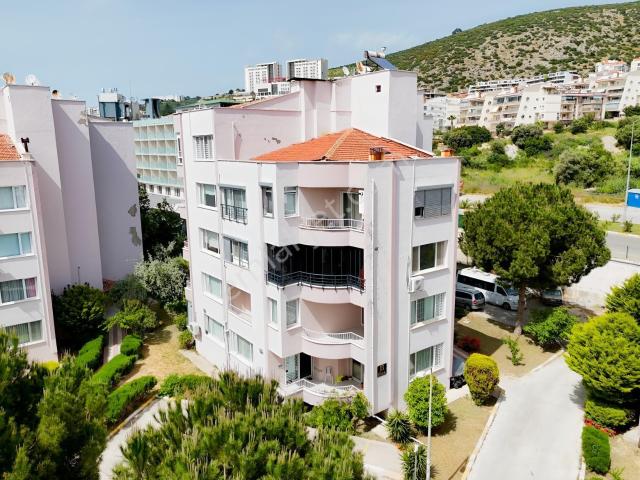 Kuşadasi, Aydin içerisinde satılık mülk