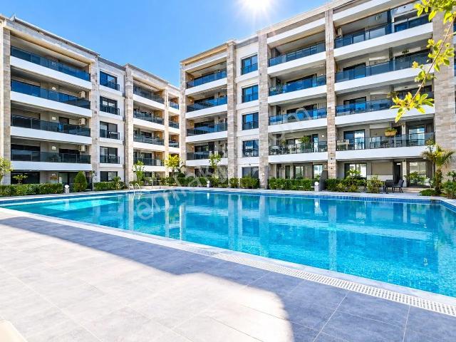 Kuşadasi, Aydin içerisinde satılık mülk