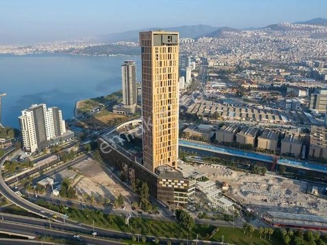 İzmir, Konak içerisinde satılık mülk