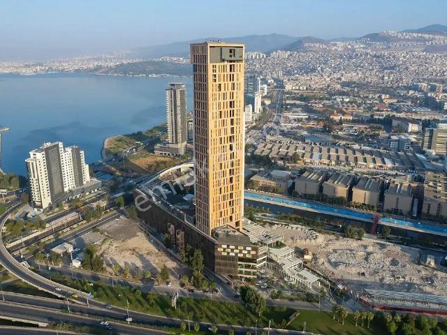 Konak, İzmir içerisinde satılık mülk