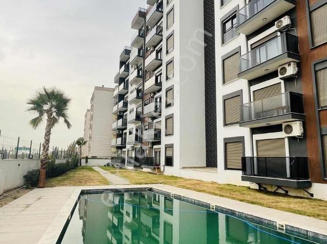 Bornova, İzmir içerisinde kiralık mülk