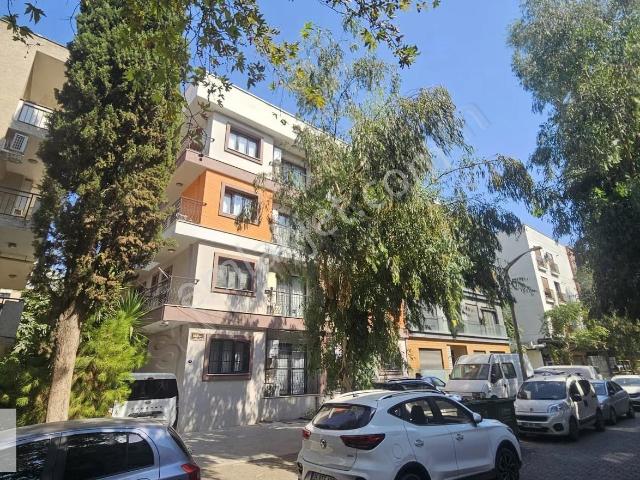 Özkanlar, Bornova içerisinde kiralık mülk