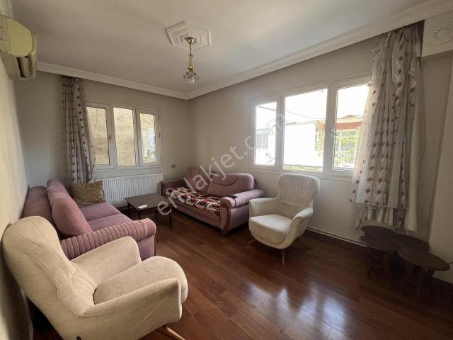 Bornova, İzmir içerisinde kiralık mülk