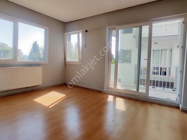 Bornova, İzmir içerisinde kiralık mülk