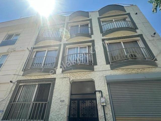 Bornova, İzmir içerisinde kiralık mülk