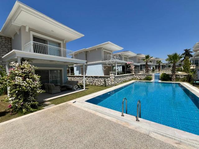 Kuşadasi, Aydin içerisinde satılık Villa