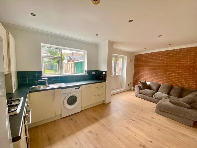 Apartment for rent in Barnwell, Arbury