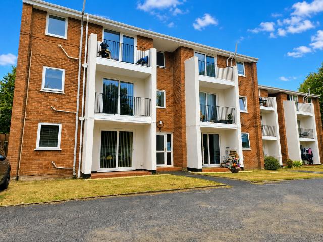 Apartment for rent in Ashton-on-Ribble, Higher Bartle