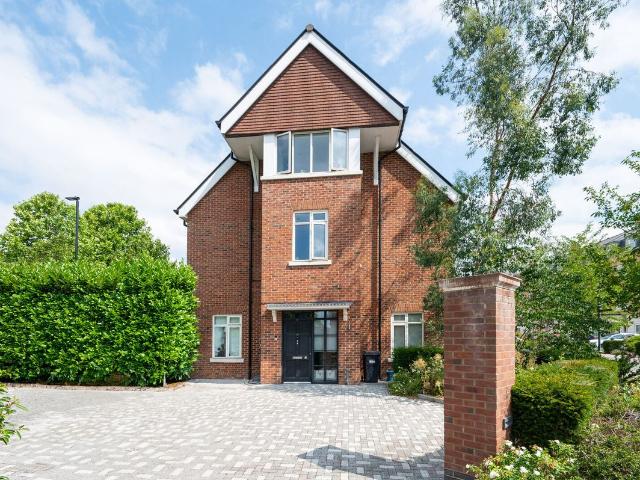 House for rent in London Borough of Hounslow, Spring Grove