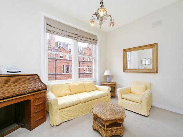 Apartment for rent in Chelsea, Greater London
