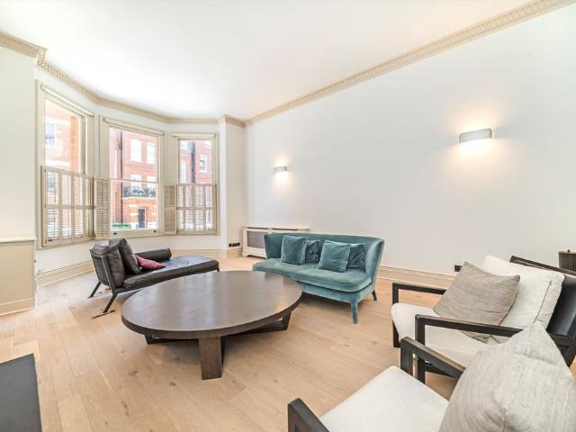 Apartment for rent in Chelsea, Greater London