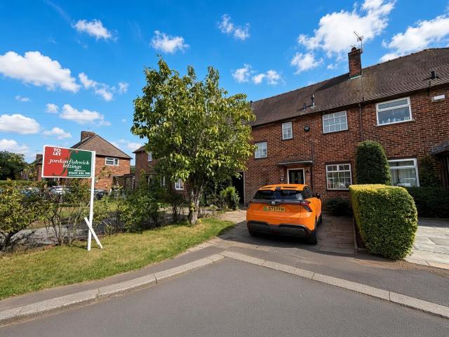 Apartment for rent in Pownall Park, Wilmslow