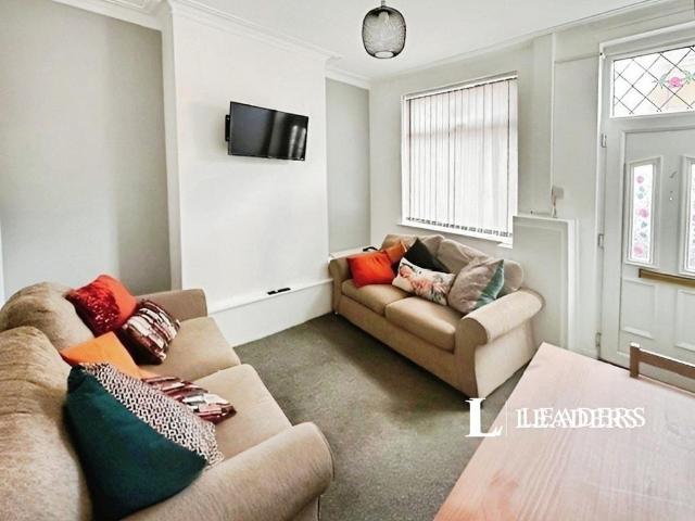 House for rent in Joiner's Square, Hanley