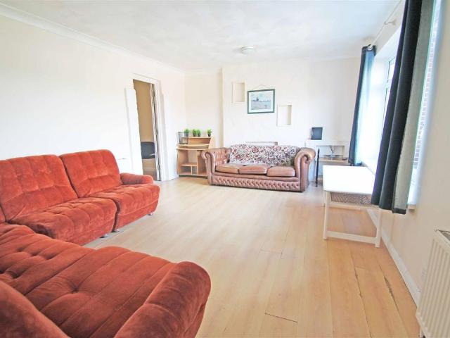 Apartment for rent in Coldean, Brighton & Hove