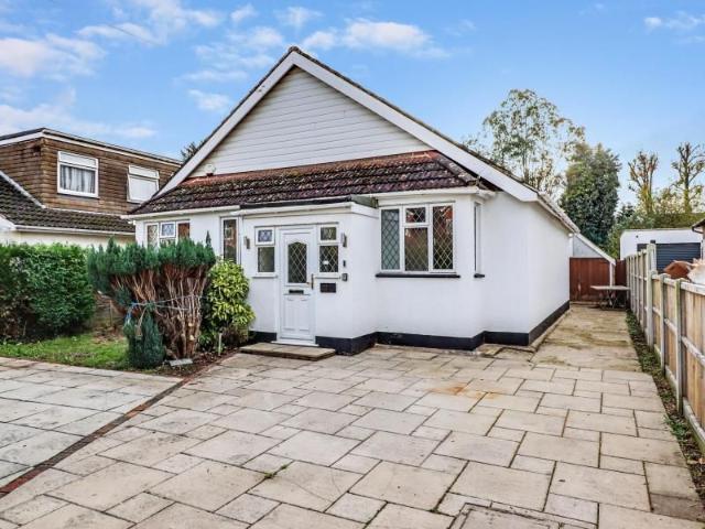 House for rent in Pooley Green, Runnymede
