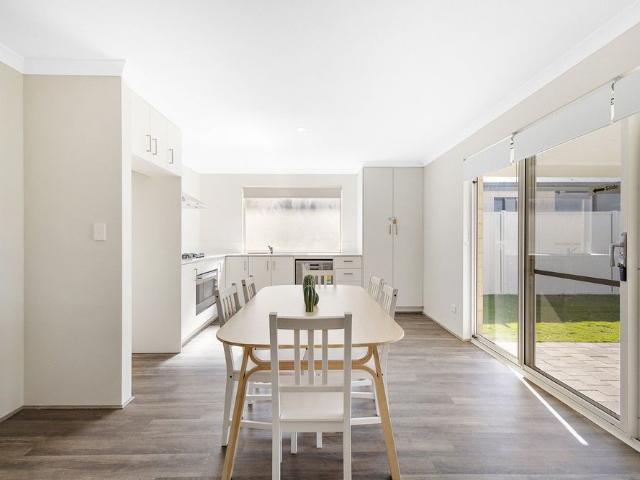 Room for rent in Eglinton, Western Australia