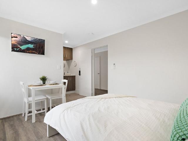 Room for rent in Eglinton, Western Australia