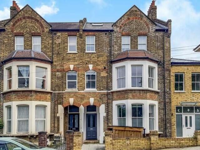 Apartment for rent in Shooters Hill, Greater London