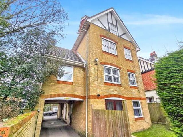 House for sale in Sutton Green, Woking