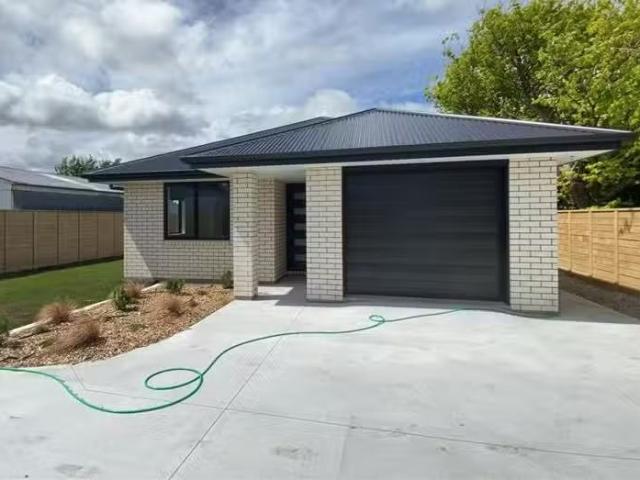 House for rent in Taranaki