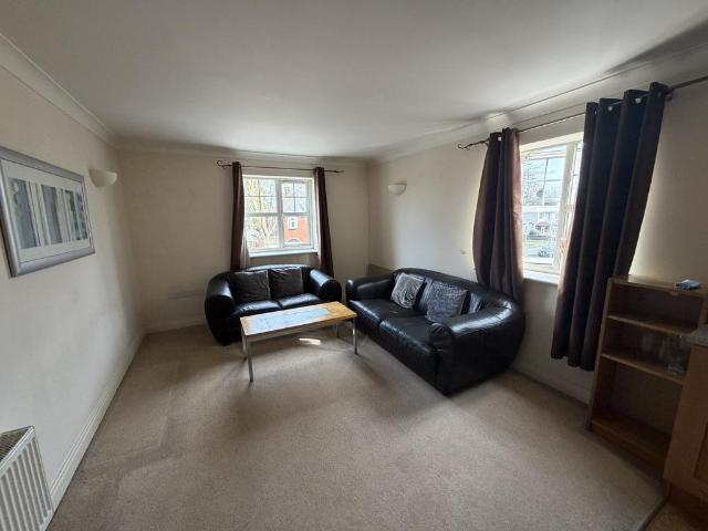 Apartment for rent in Wilderspool, Warrington