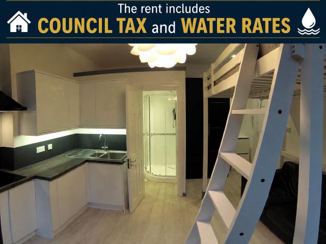 Studio for rent in Queen's Park, Brighton & Hove