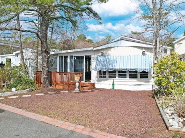House for sale in Marmora