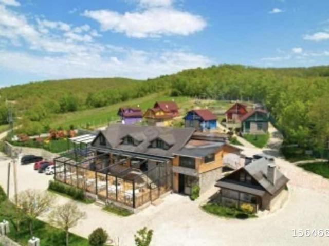 Mamuş, Kavak içerisinde satılık Fabrika