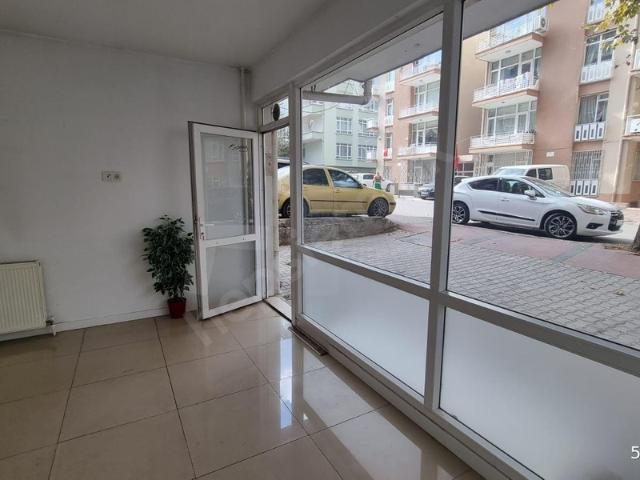 Aşağı Ayrancı, Çankaya içerisinde satılık Dükkan