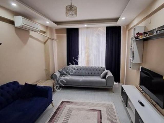 Refik Şevket İnce Mahallesi, Bayraklı içerisinde kiralık mülk