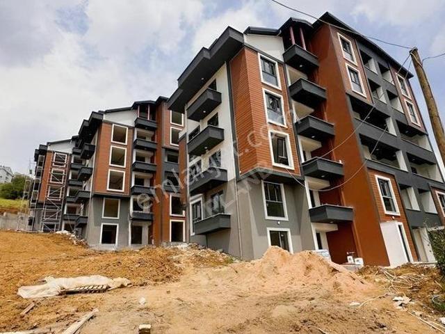 İzmit, Kocaeli içerisinde satılık mülk