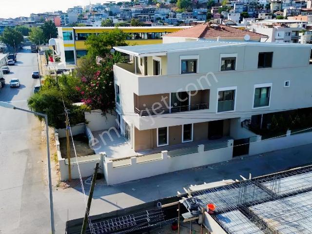 Çiğli, İzmir içerisinde satılık Villa