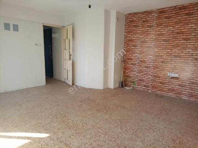 Dikili, İzmir içerisinde kiralık mülk