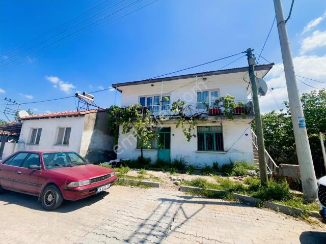 Aliağa, İzmir içerisinde satılık Villa