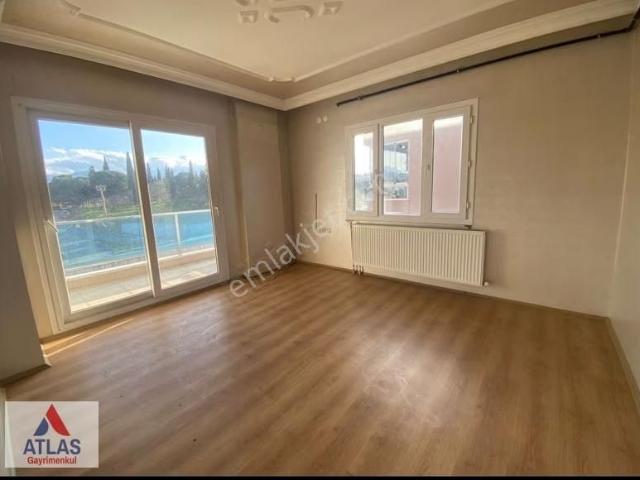 Turgutlu, Manisa içerisinde satılık mülk