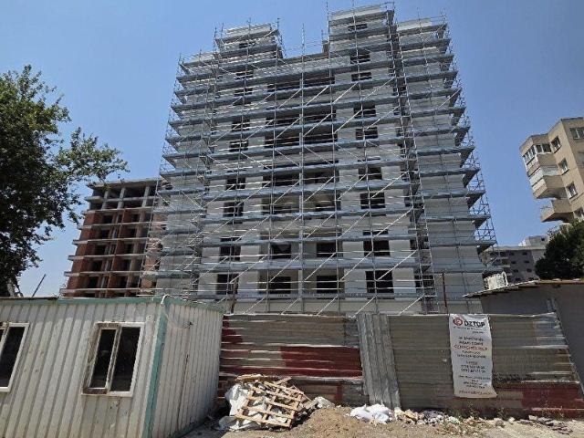 Bayrakli, İzmir içerisinde satılık mülk