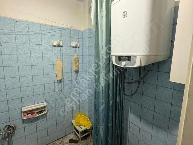 Akhisar, Manisa içerisinde satılık mülk