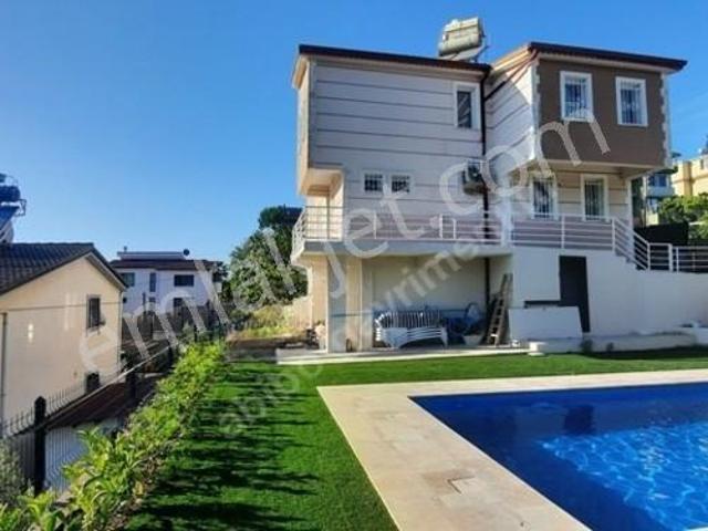 Küçükkaya Mahallesi, Güzelbahçe içerisinde satılık Villa