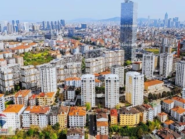 Ümraniye, İstanbul içerisinde kiralık mülk