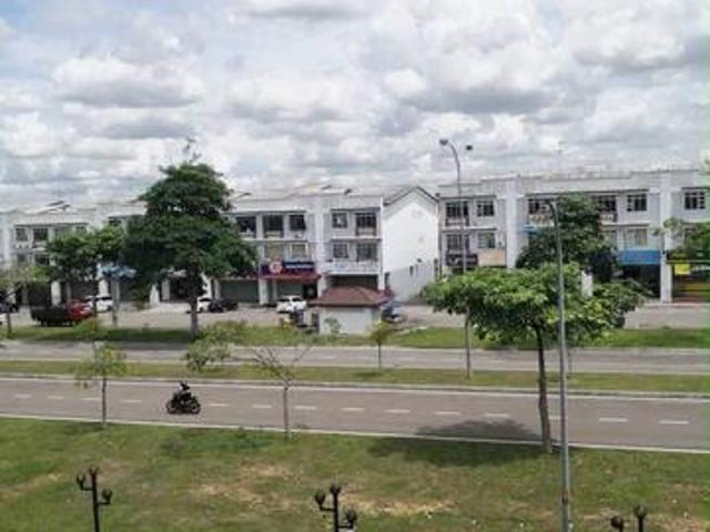 Flat for sale in Ulu Tiram, Johor