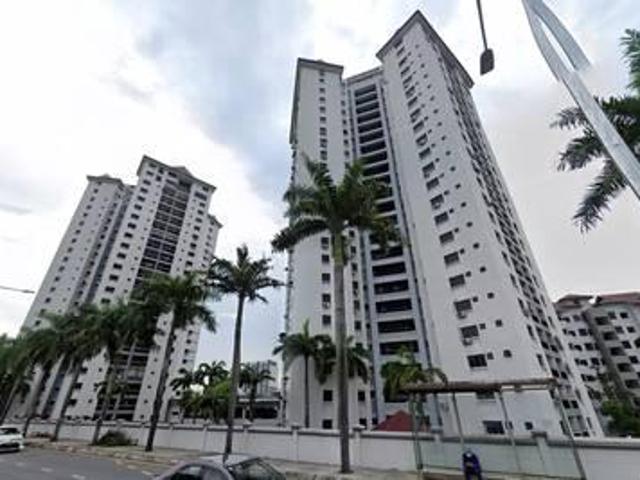 Apartment for sale in Petaling, Damansara Damai